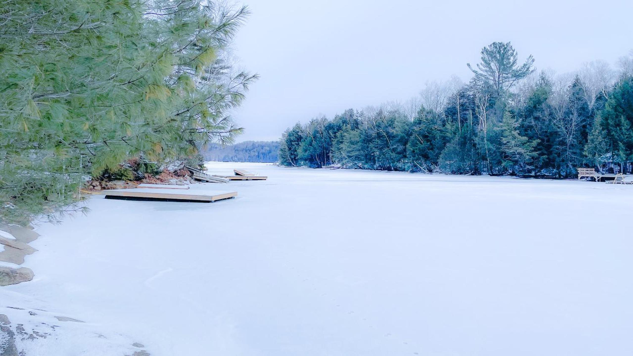 Summit Cottage on Kawagama Lake