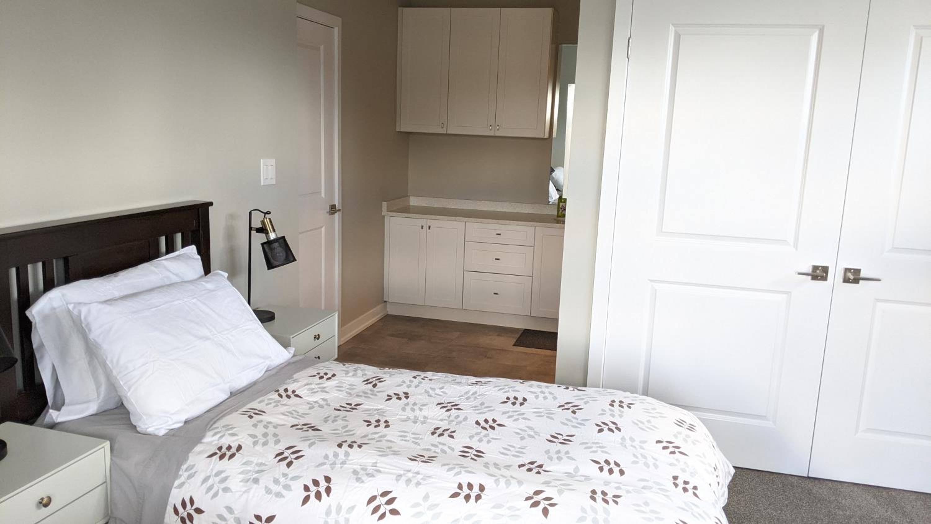 Kitchener Vacations - Boardwalk Homes - Executive Townhomes - Property Image 23