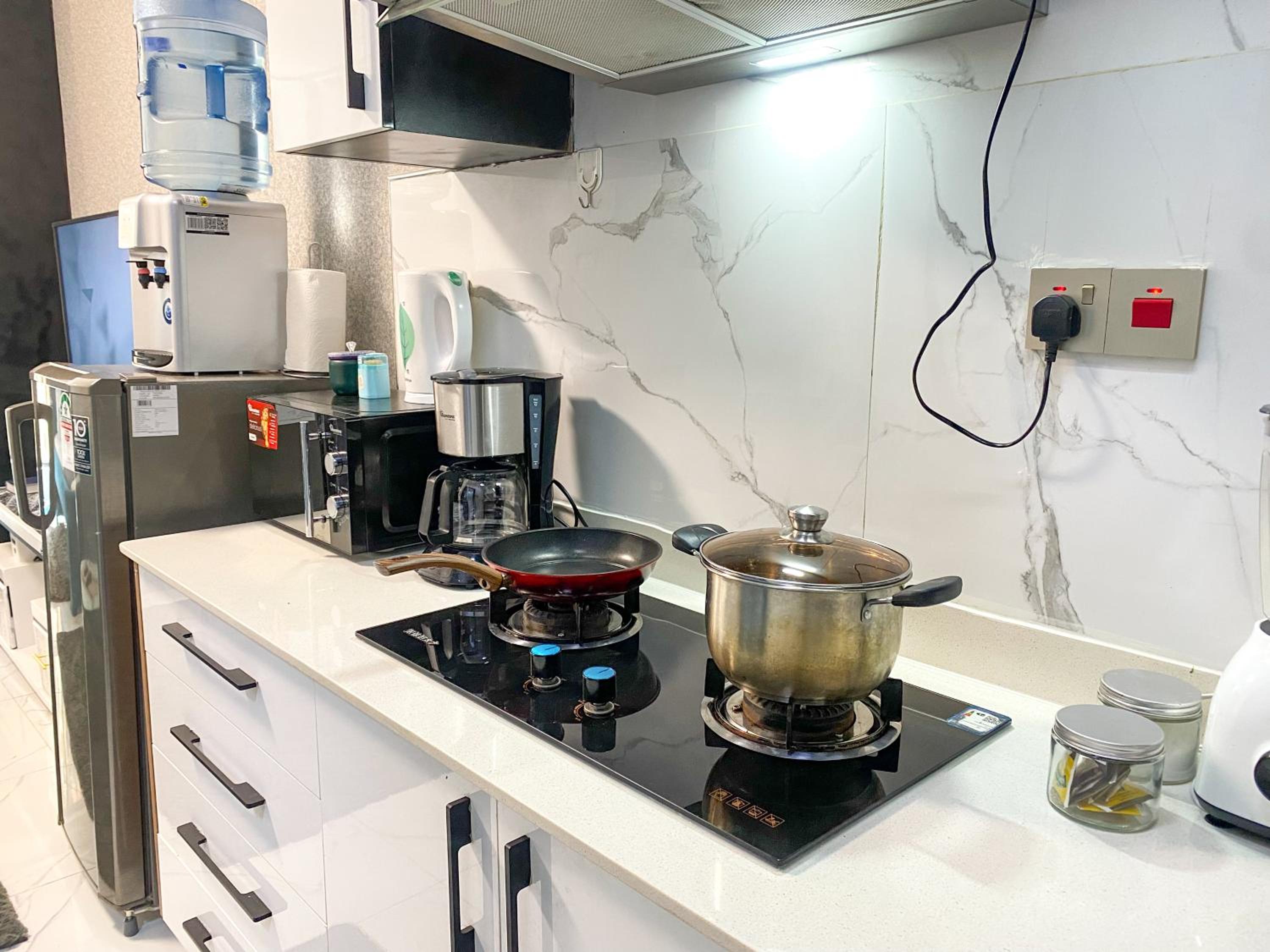 SmartHomes Studio & Golden Mango 1 bed