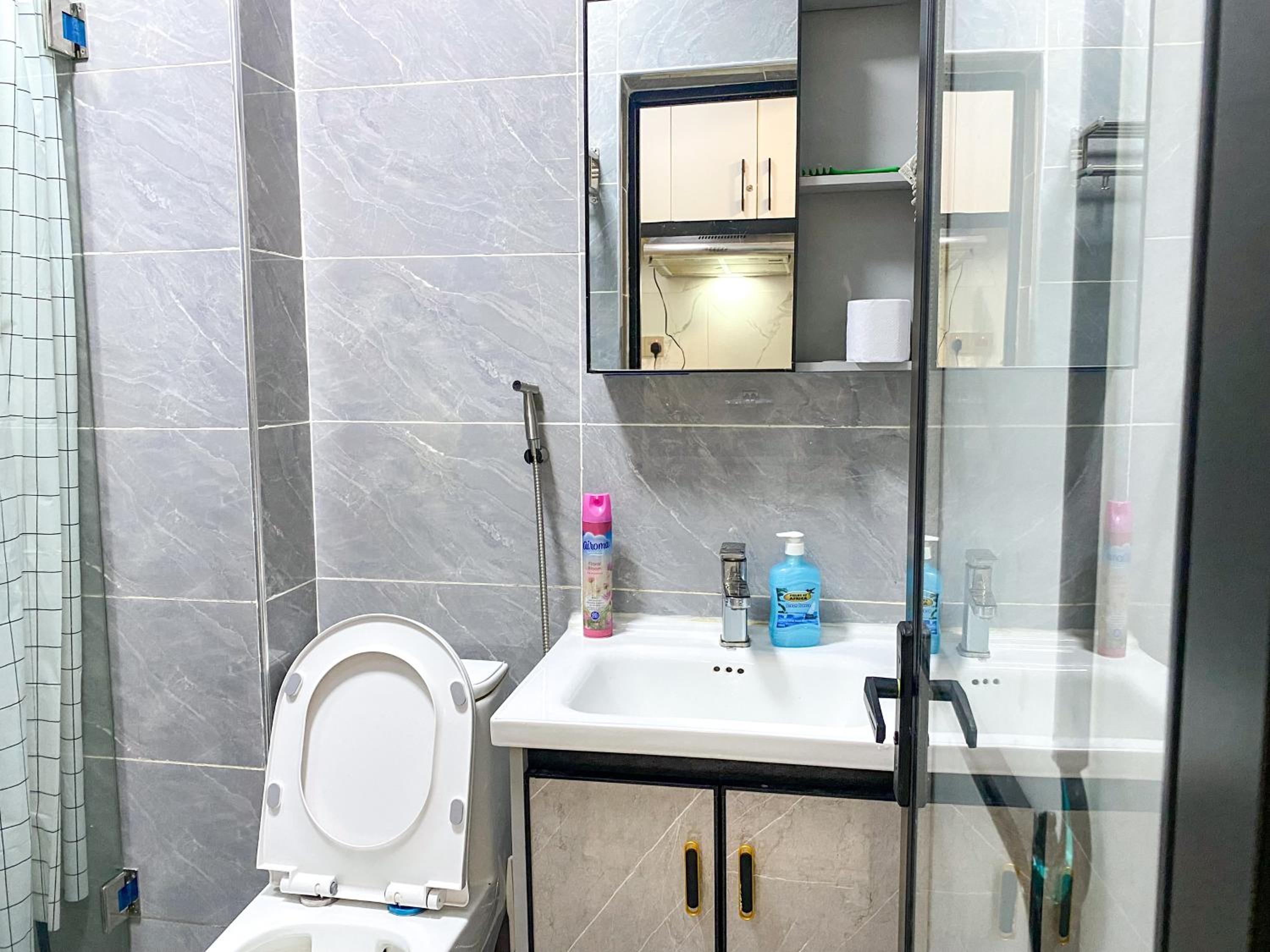 SmartHomes Studio & Golden Mango 1 bed