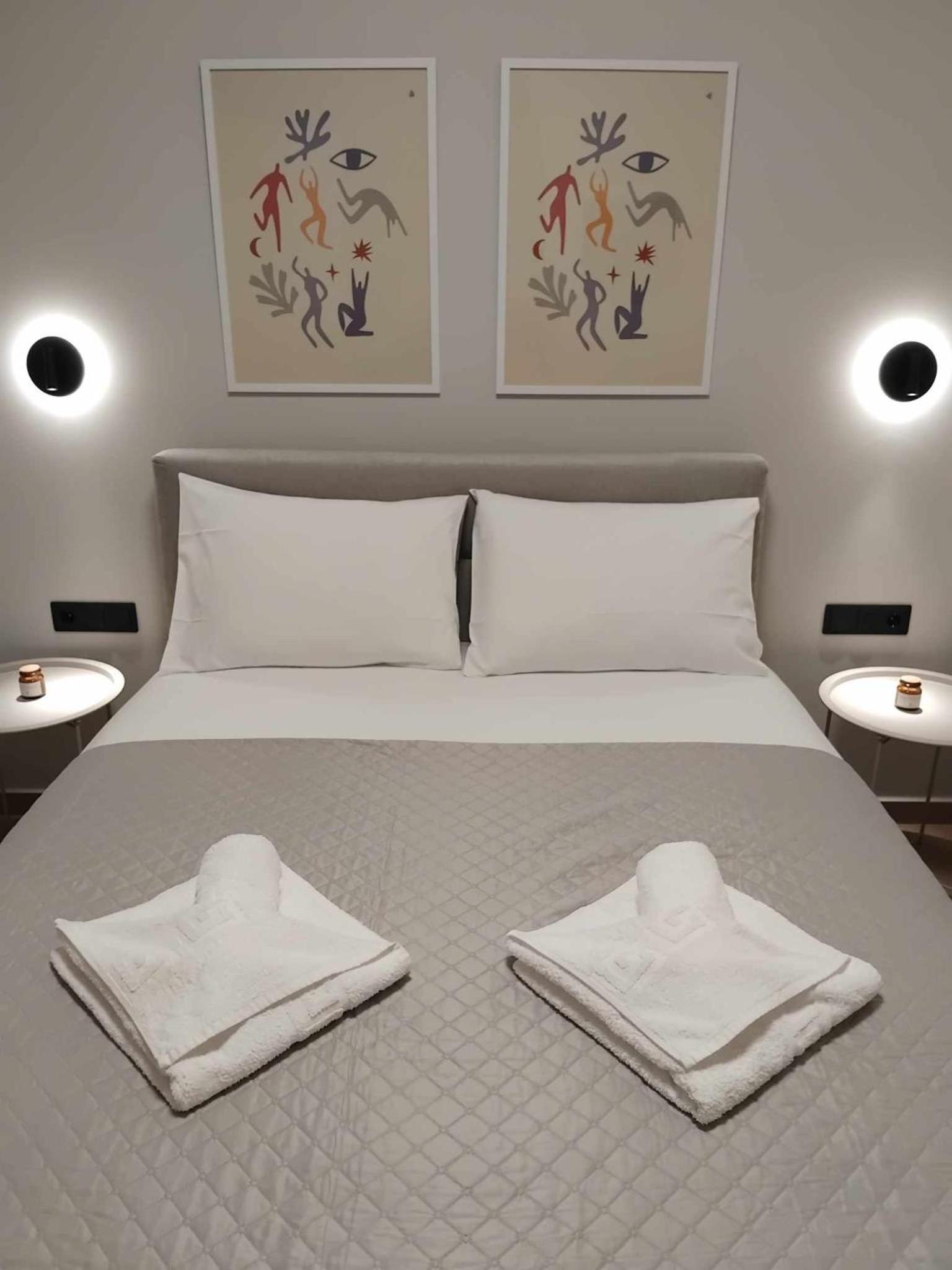 Simple, Calm and Luxurious photo 2