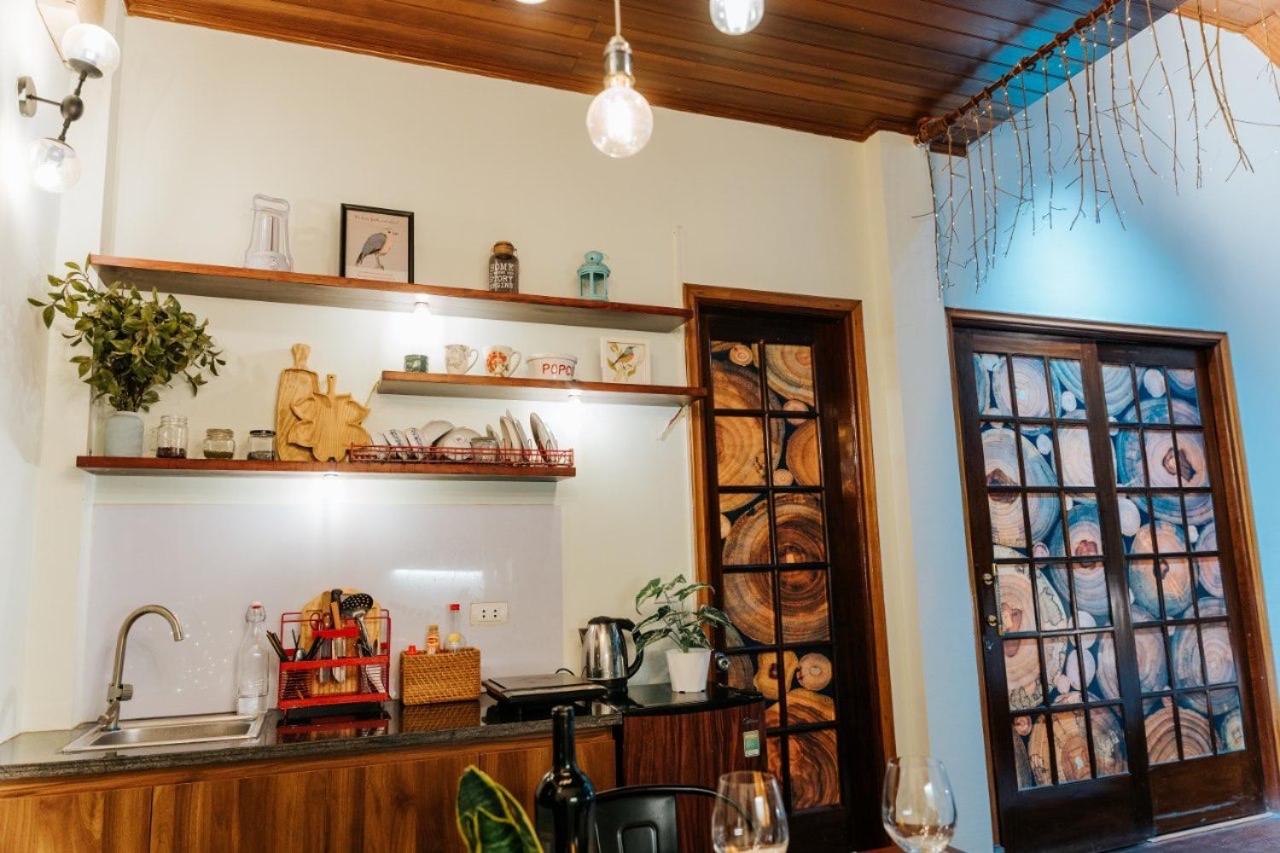 AnHouse - WOODEN APARTMENT, NETFLIX, BRIGHT BALCONY