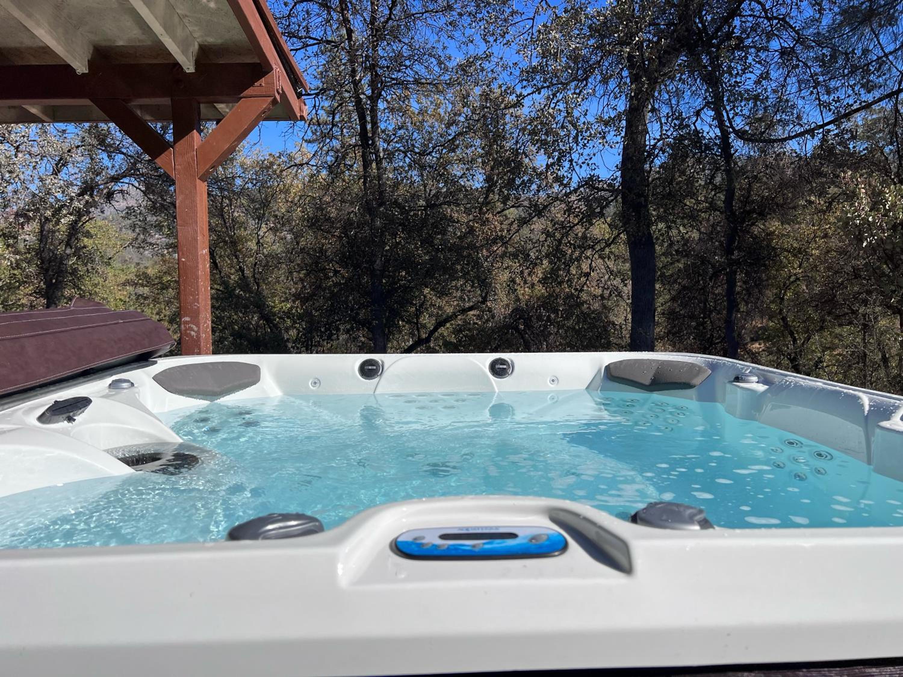 Scenic Serenity 50 acres/hot tub/game room view 2