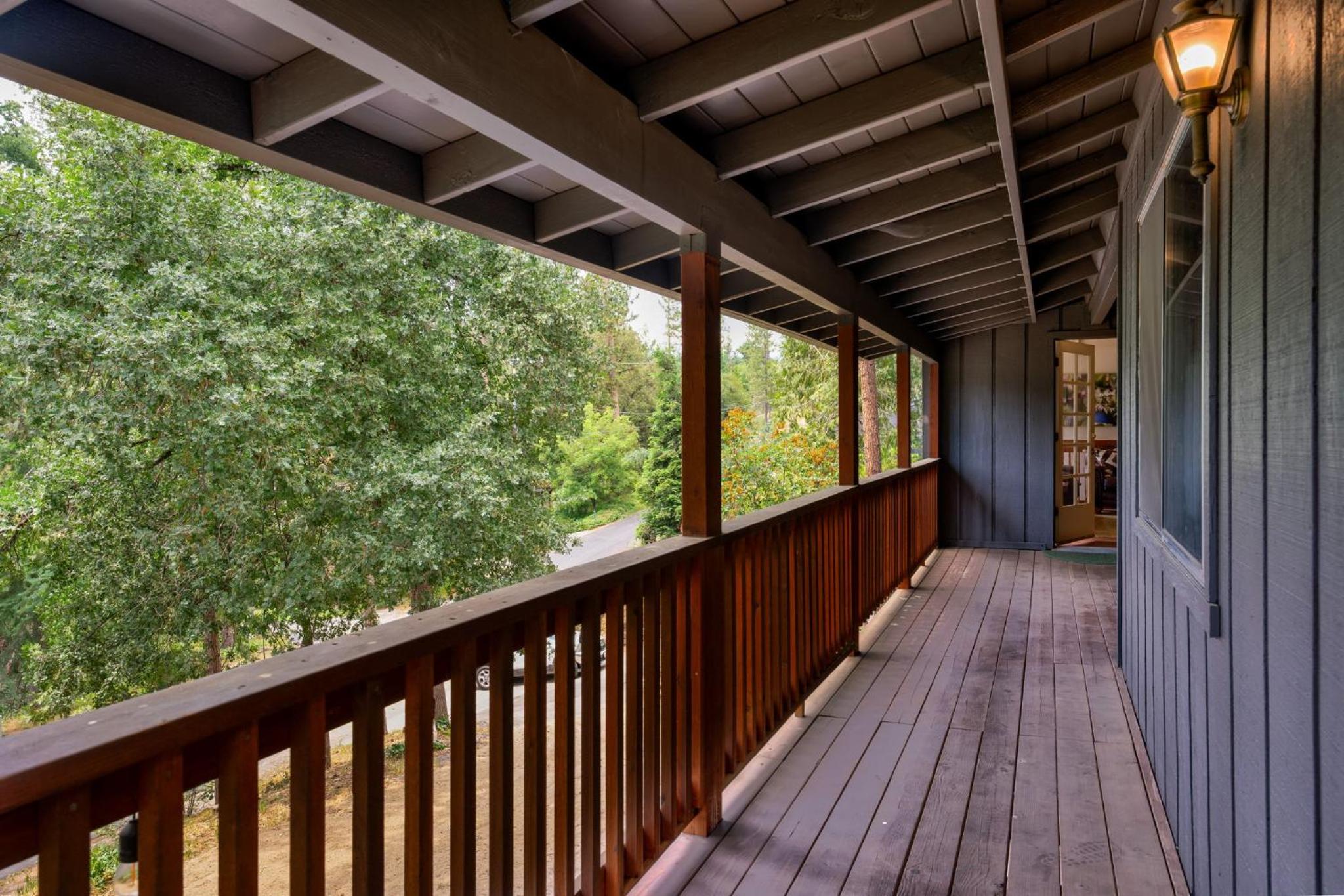 Sierra Mountain Escape - Brand new spa/game room view 5