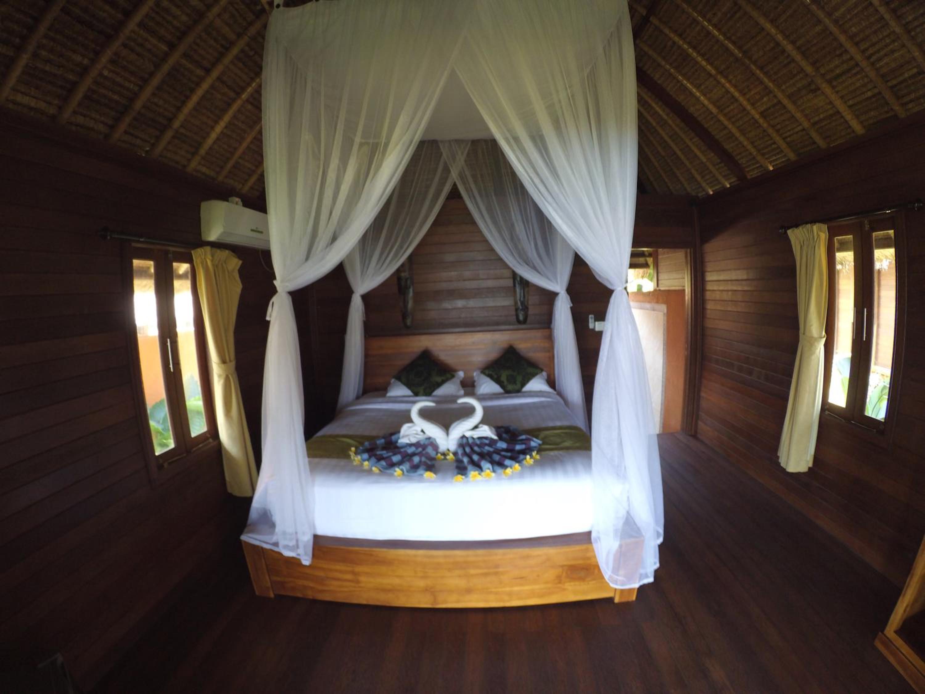 Laguna Reef Huts
