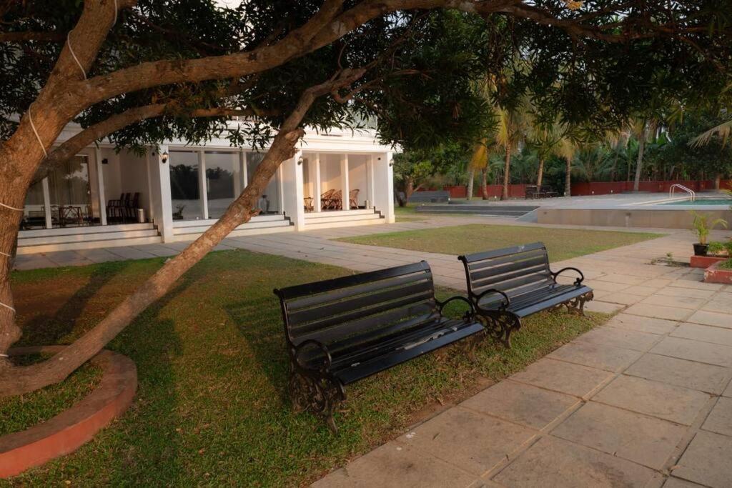 Riveria Portico - River side 6 bedroom private pool Bungalow view 4