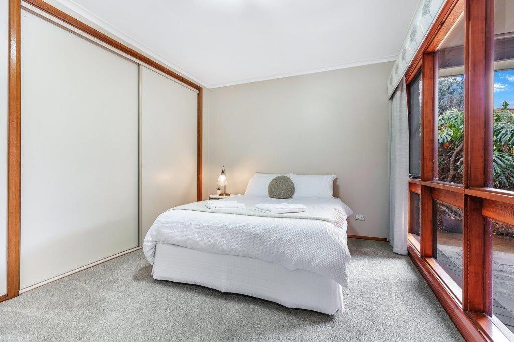 Jensen House - Retro Style with a modern update