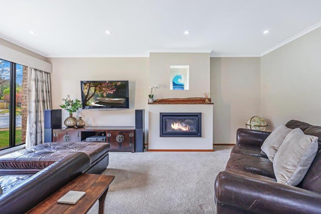Jensen House - Retro Style with a modern update