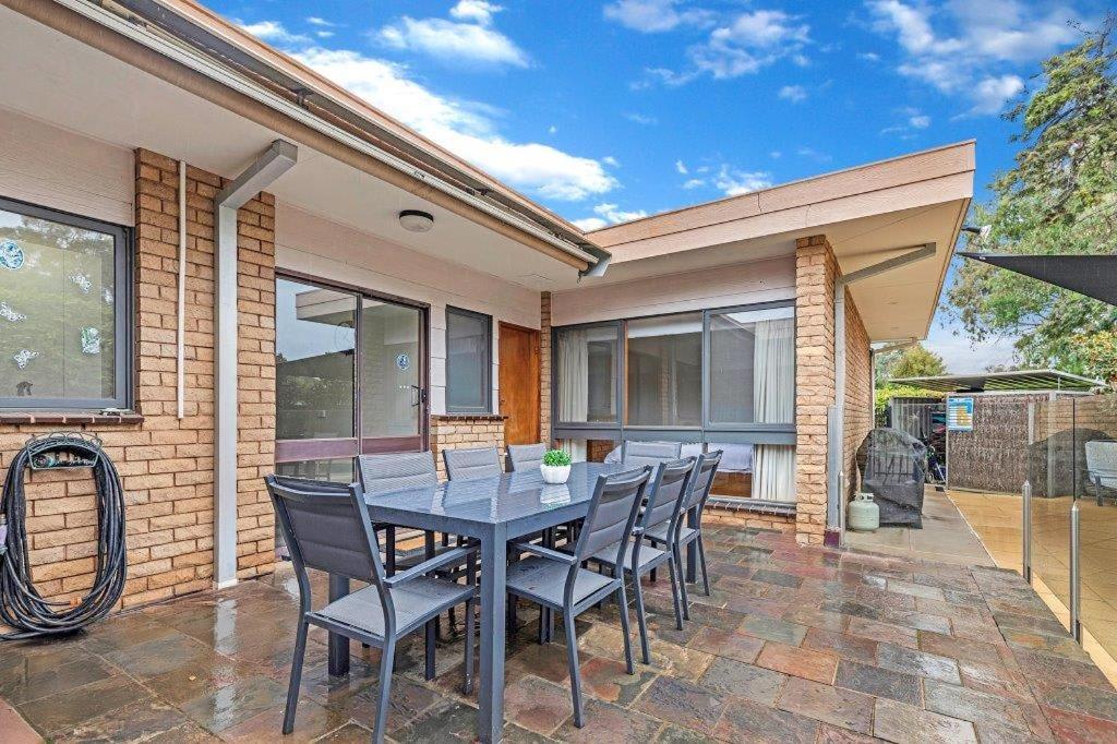 Jensen House - Retro Style with a modern update