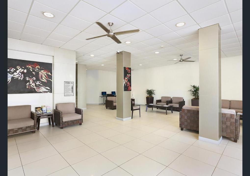 Beach Side Apartment Managed by Gold Coast Premium