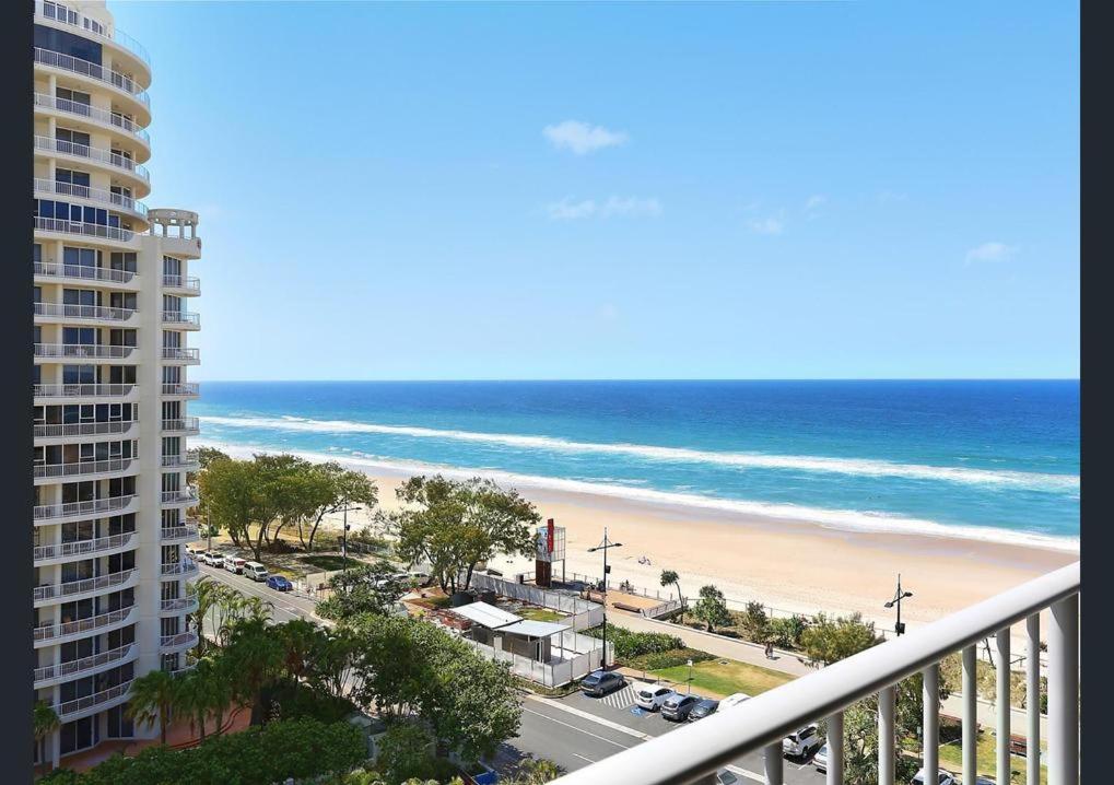 Beach Side Apartment Managed by Gold Coast Premium