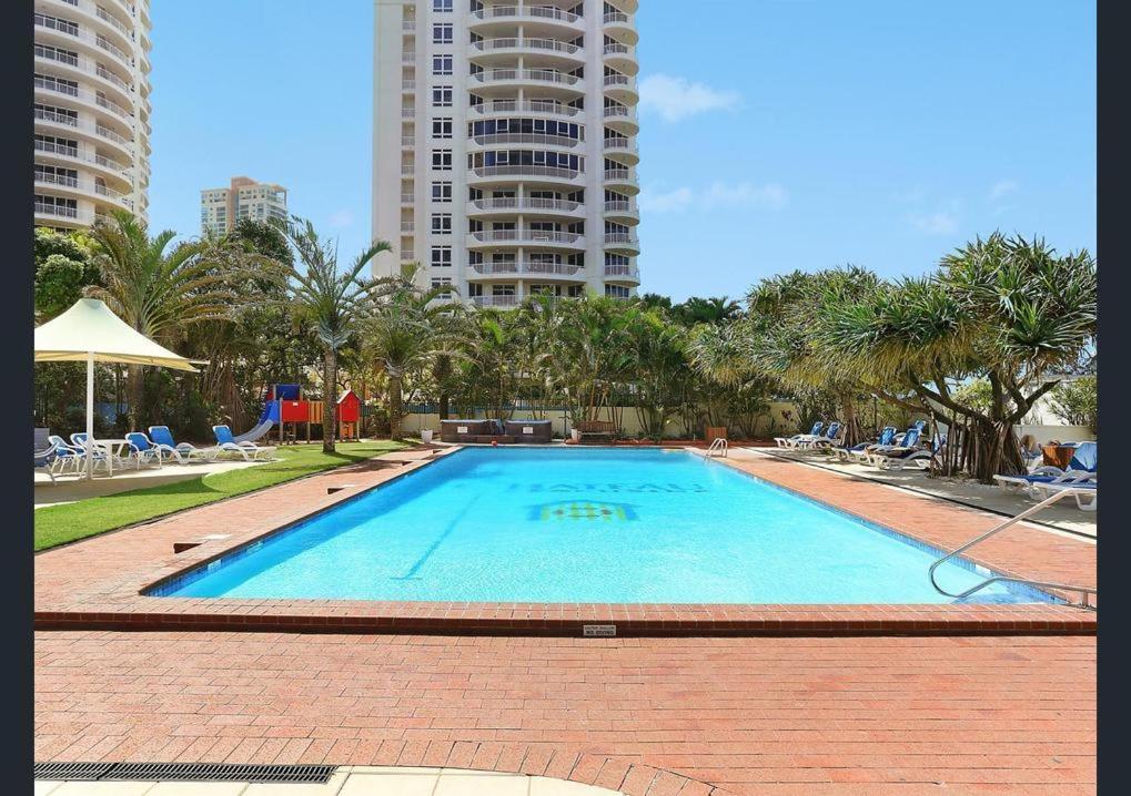 Beach Side Apartment Managed by Gold Coast Premium