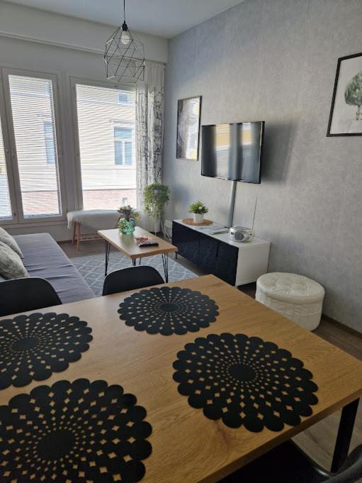 Modern 1 bedroom apartment in Central Kuopio view 4
