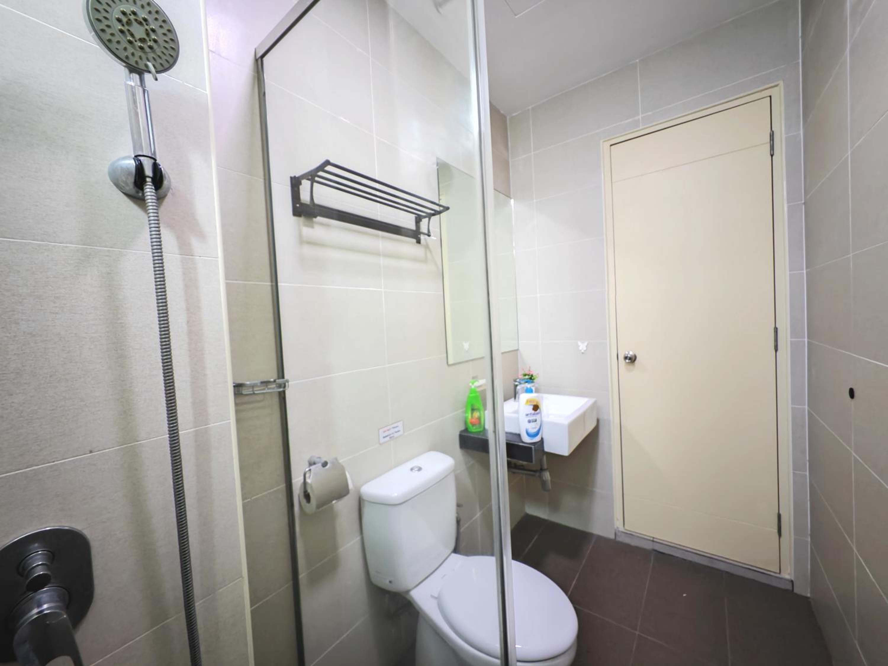 Atlantis 3BR 12-16pax Relaxing Sea View 5min to Jonker photo 5