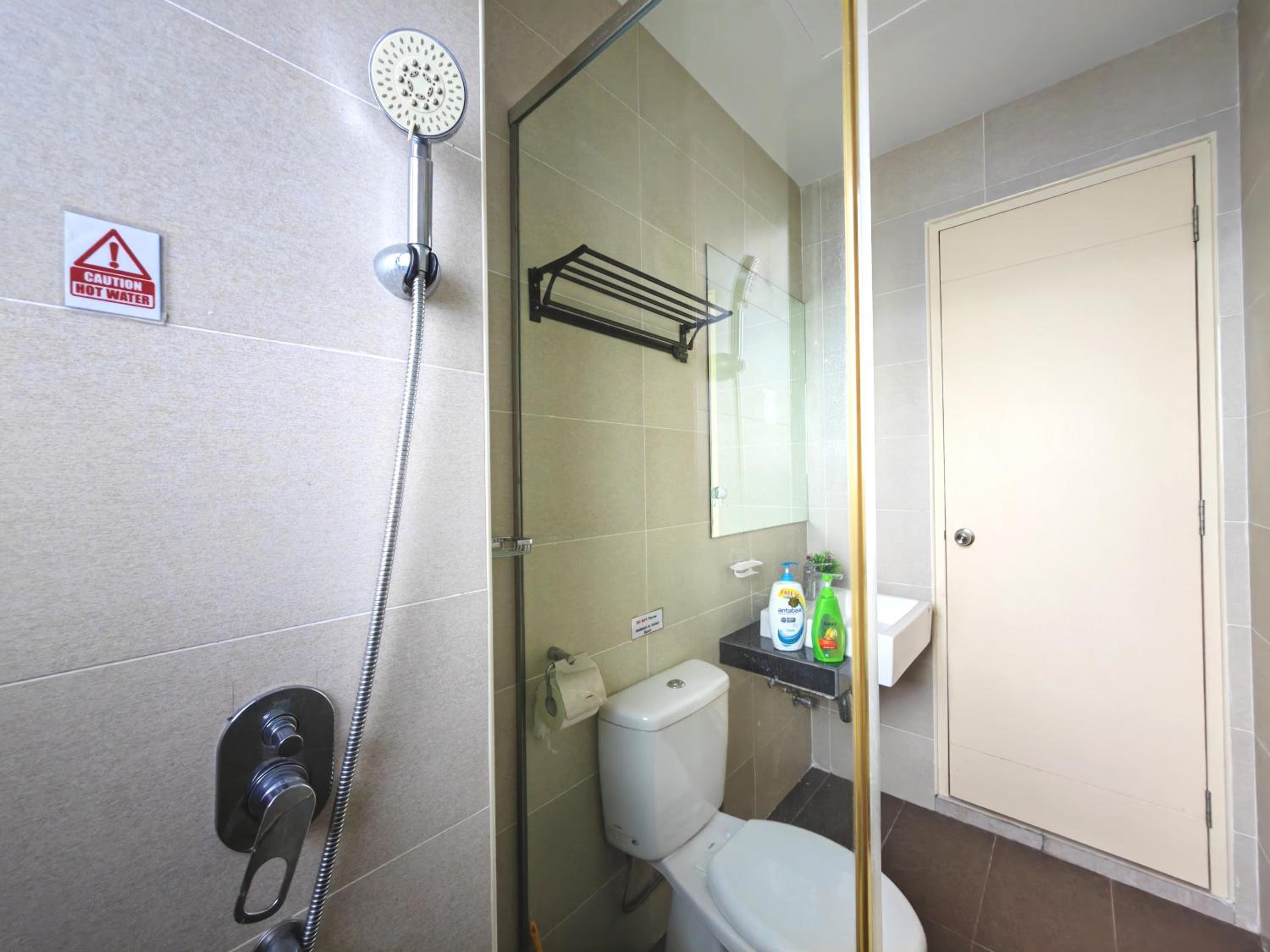 Atlantis 3BR 12-16pax Relaxing Sea View 5min to Jonker photo 7