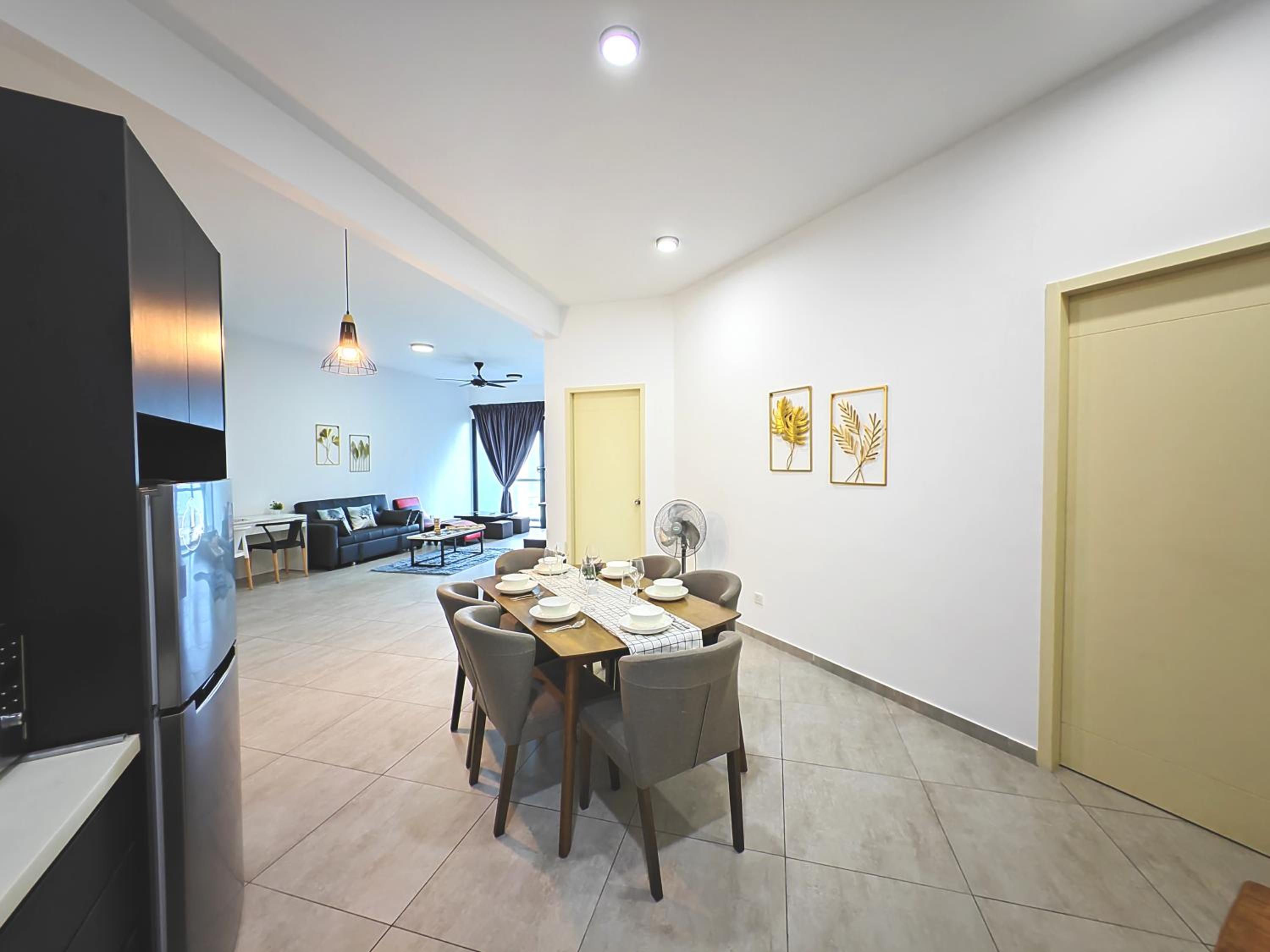 Atlantis 3BR 12-16pax Relaxing Sea View 5min to Jonker