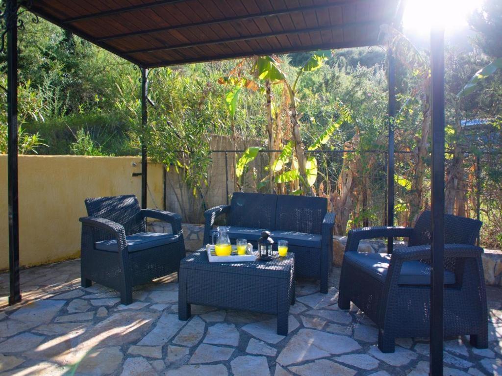 Villa Atlantis