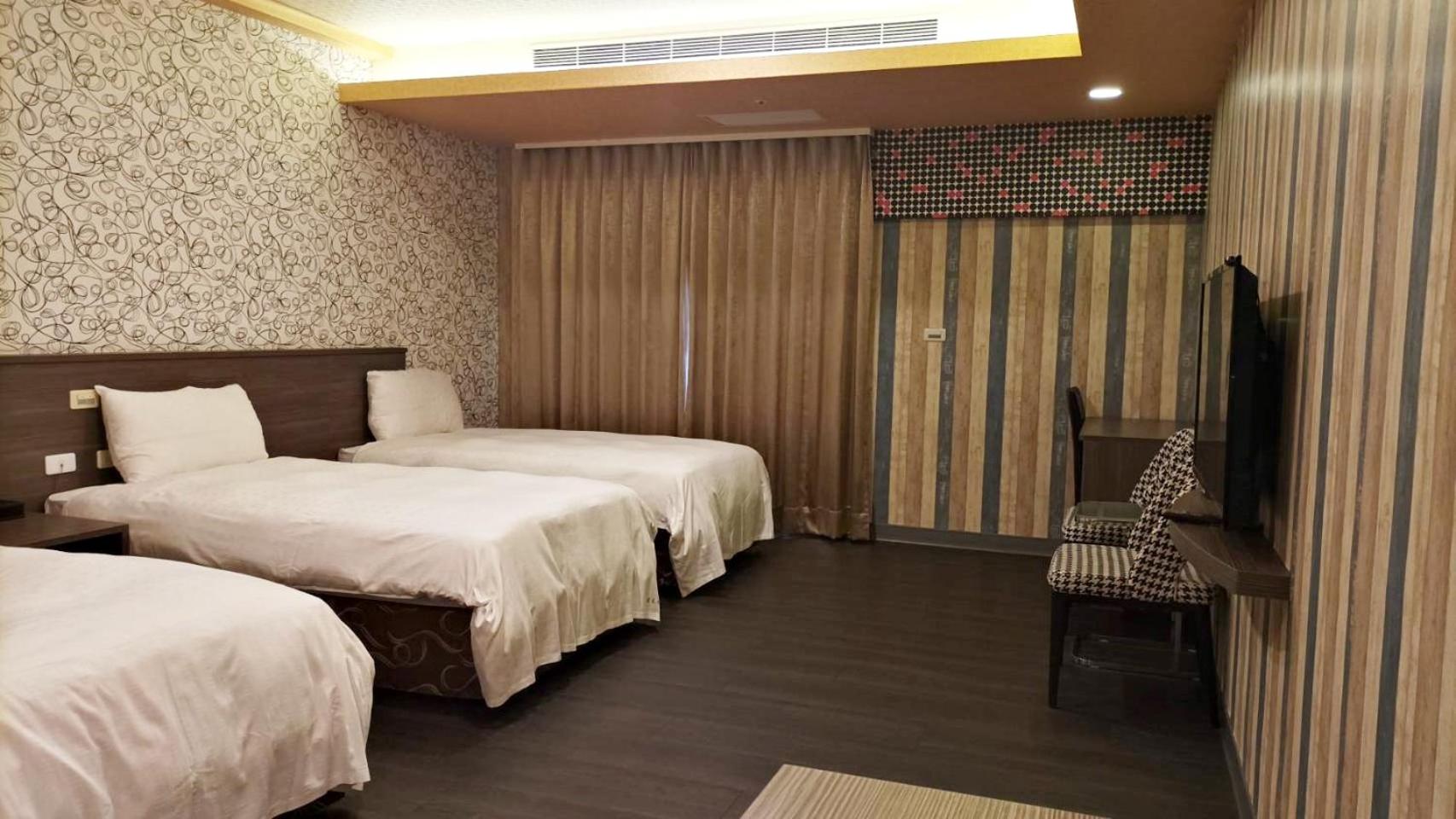 Crystal Hotel