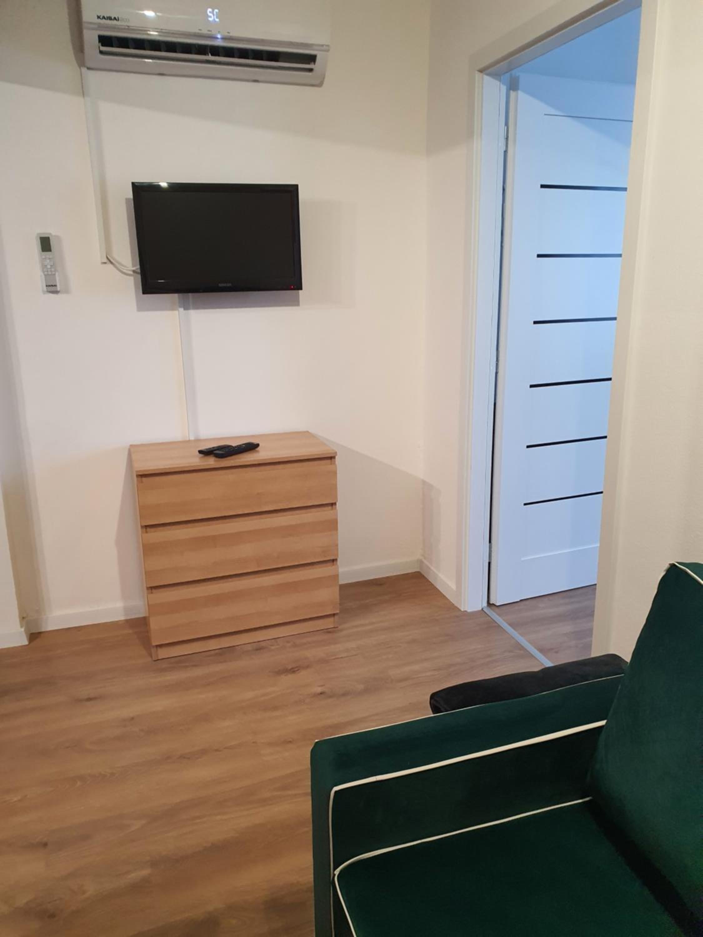 ARONIA s terasou & parking free