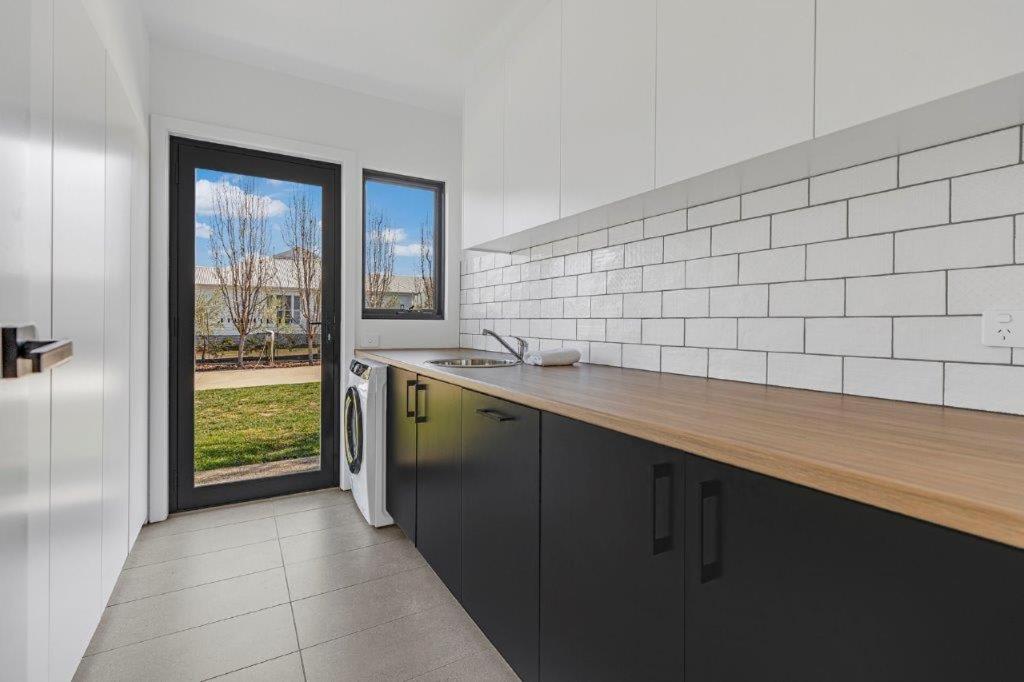 At Winbi- Echuca Holiday Homes