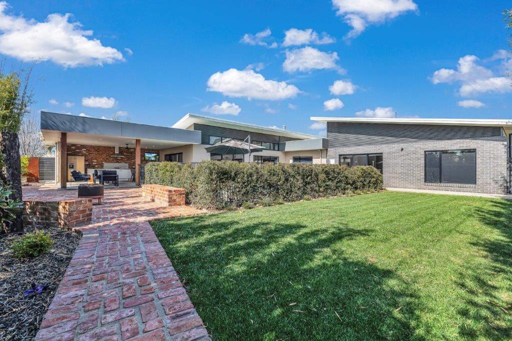 At Winbi- Echuca Holiday Homes