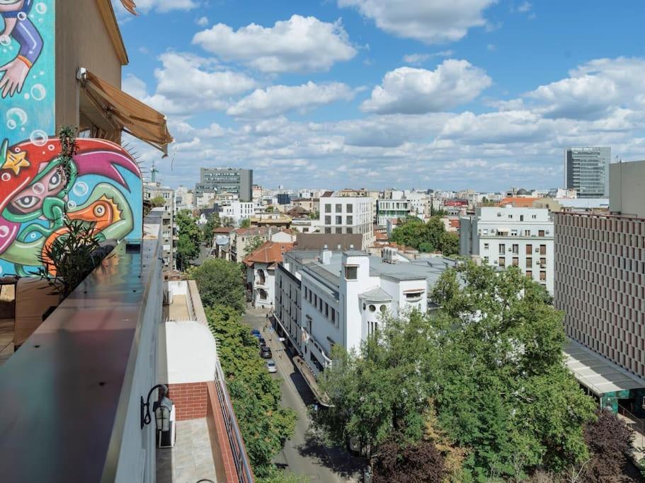 Rooftop Terrace Boho Apt City Center 2 Baths view 4