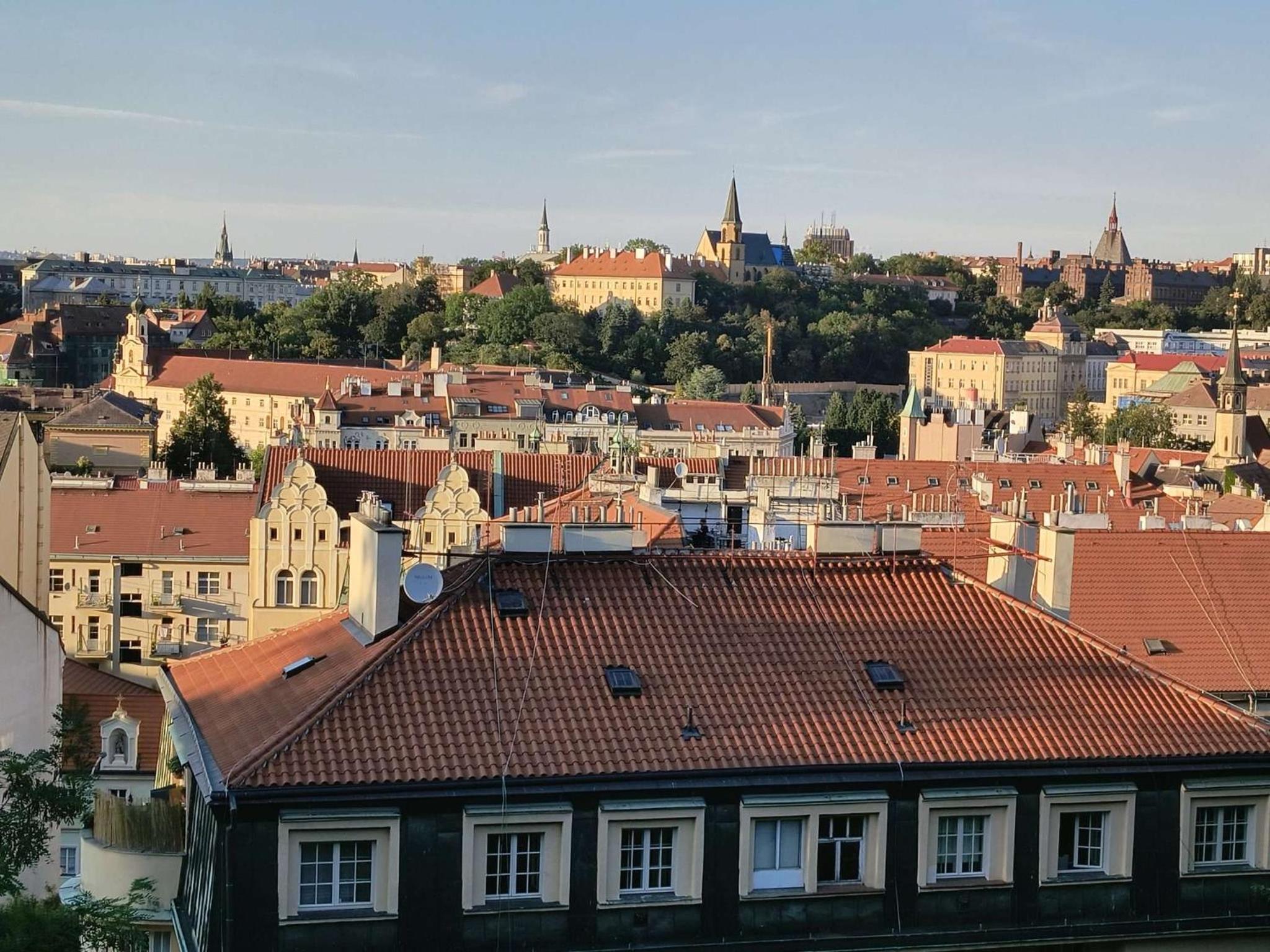 AUTHENTIC Vyšehrad-2BR-Near CONGRES center-Riverside to the center