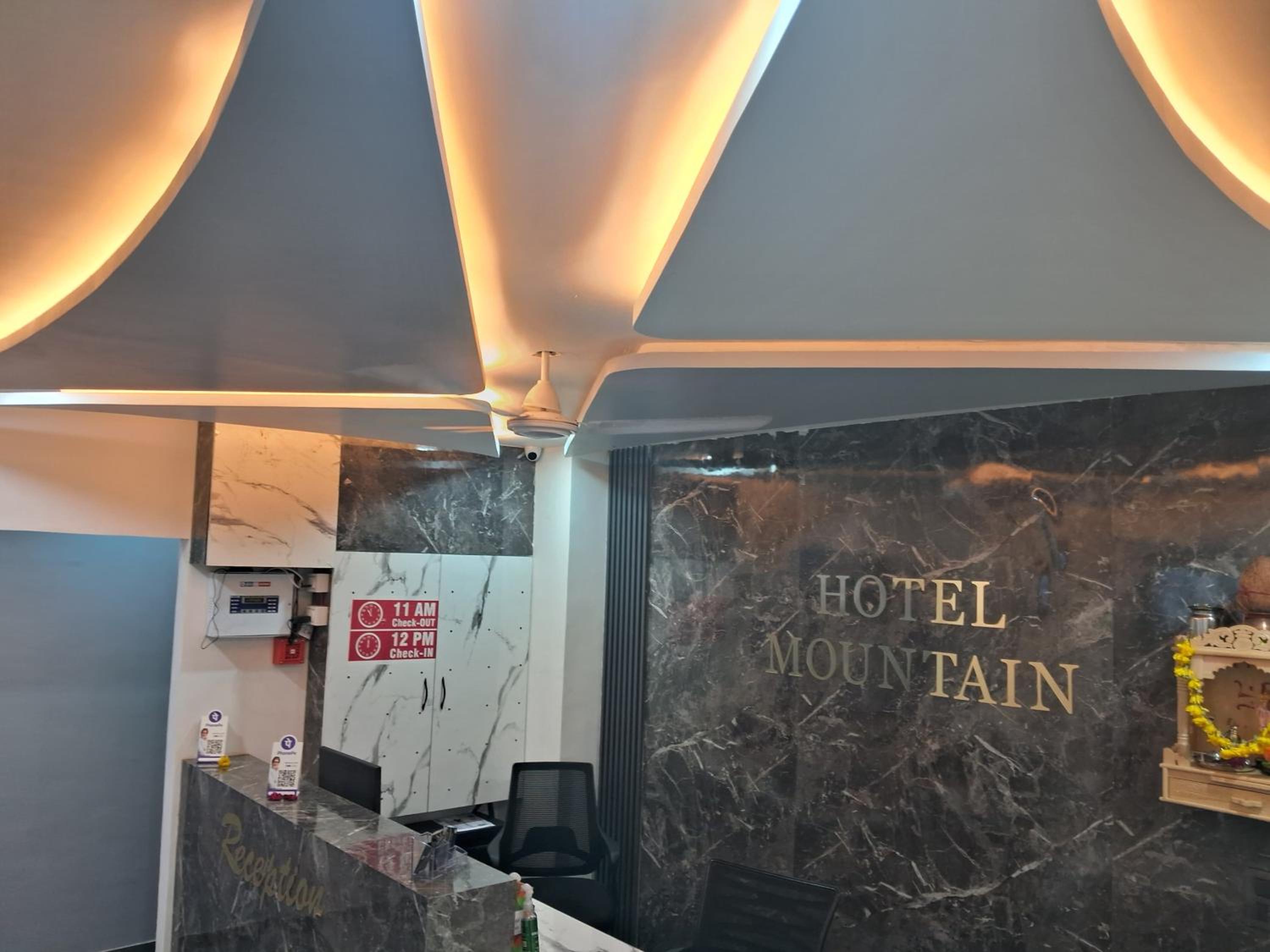 HOTEL Mountain