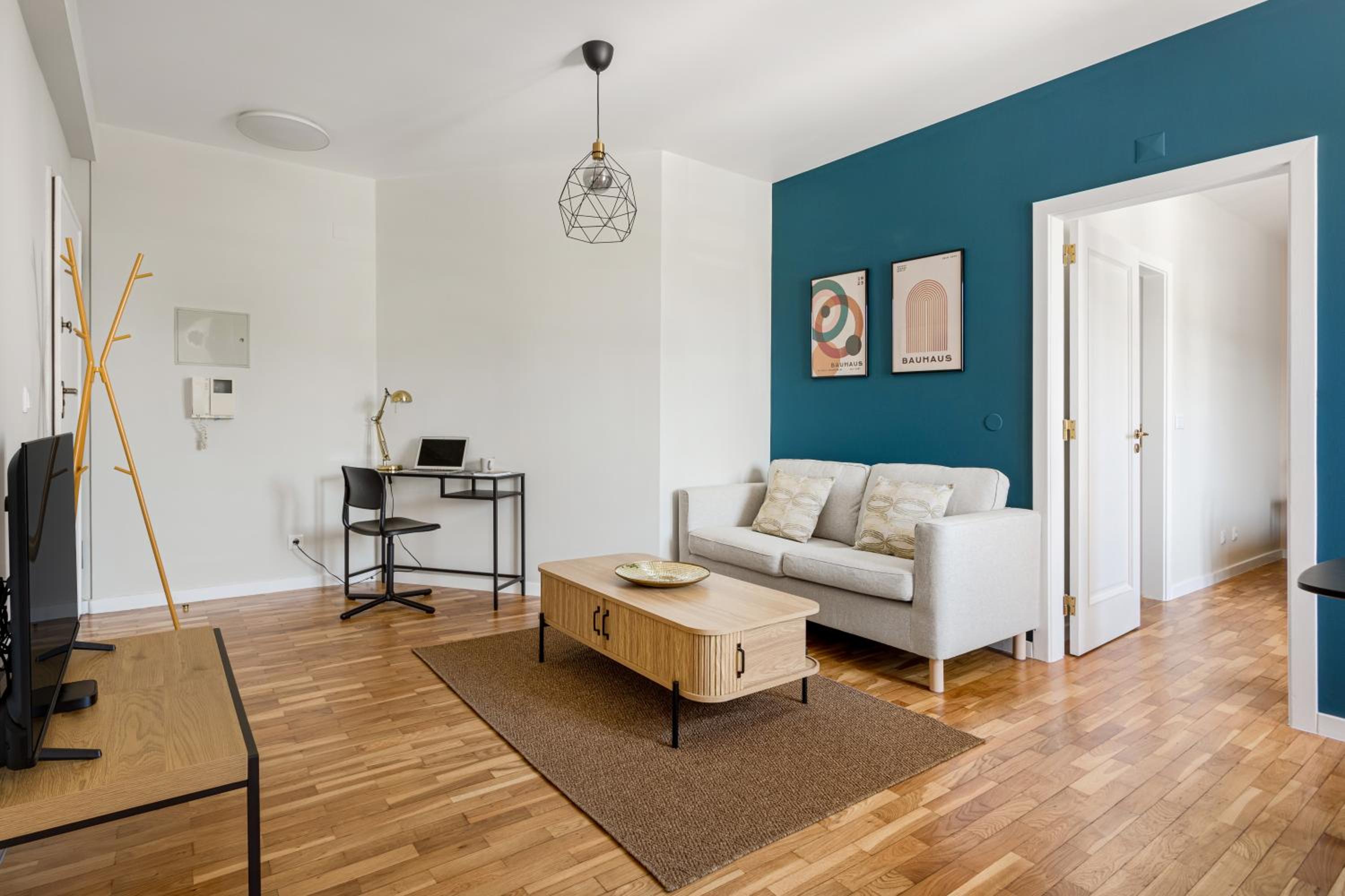 Lisbon Executive Riverside view 2