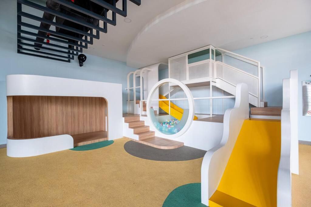 Societe Studio Sri Hartamas By Feel Home