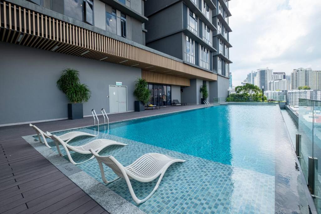 Societe Studio Sri Hartamas By Feel Home