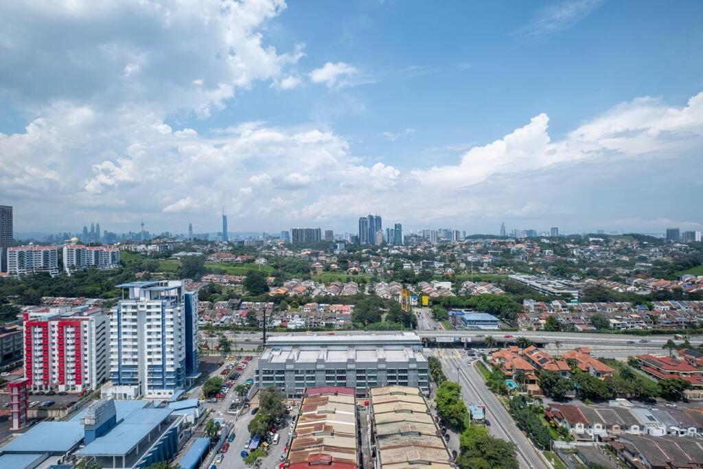 Societe Studio Sri Hartamas By Feel Home