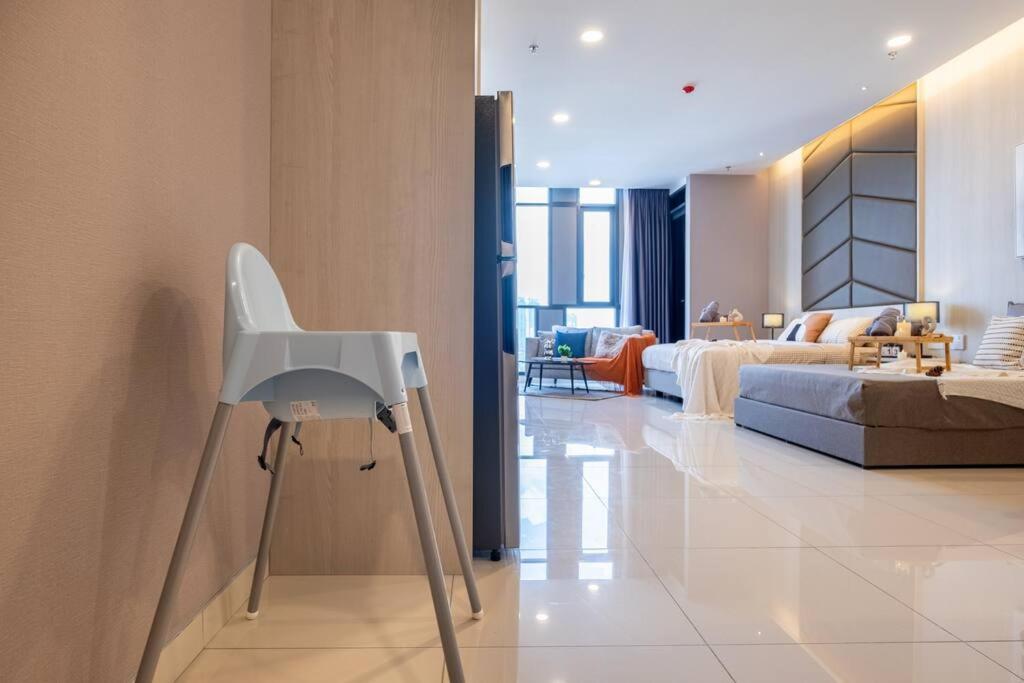 Societe Studio Sri Hartamas By Feel Home