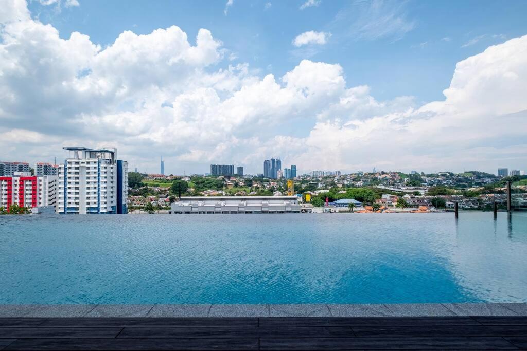 Societe Studio Sri Hartamas By Feel Home