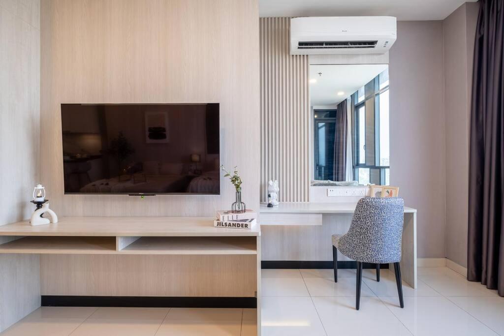 Societe Studio Sri Hartamas By Feel Home