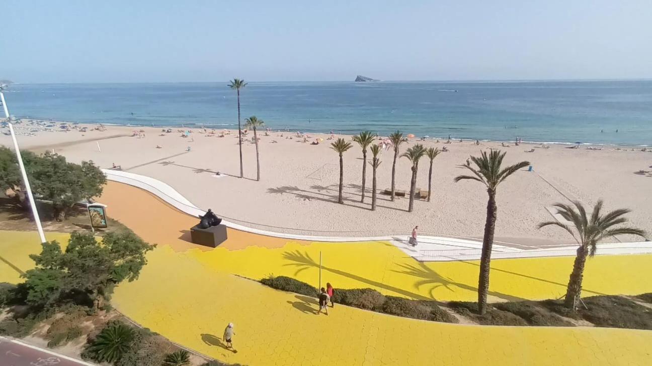 Hotel APARTAMENTO ACAPULCO LUXE PISO 3 EN 1A LINEA PLAYA PONIENTE BENIDORM TOP VISTAS AL MAR ESPECTACULARES y DE LUXE CON ACCESO A PISCINA Y GARAJE PRIVADO - Image 1