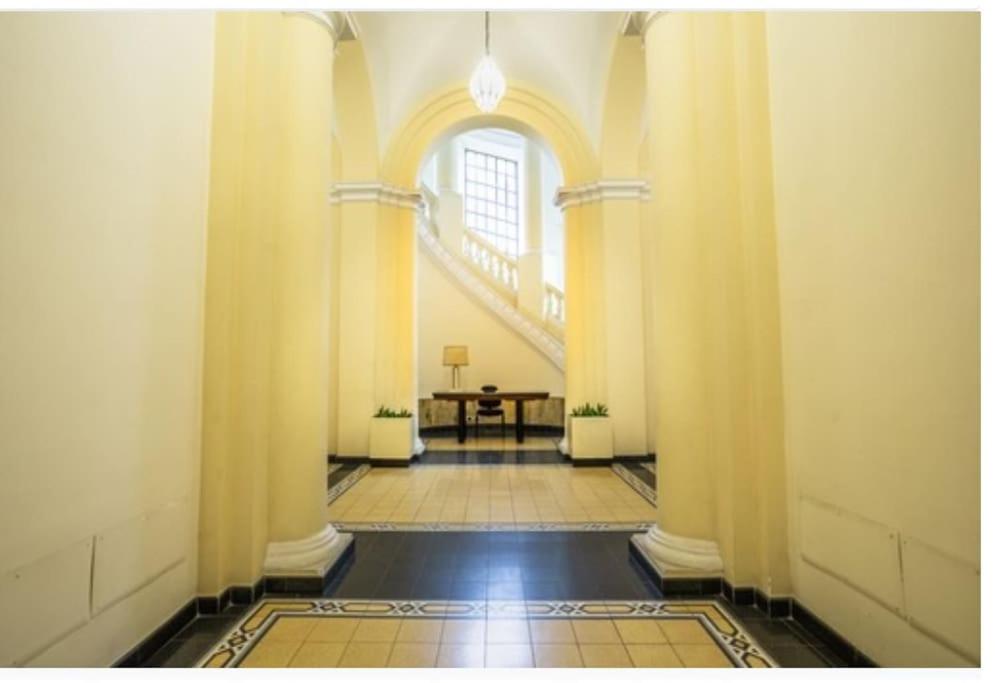 cisterna esclusive apartment