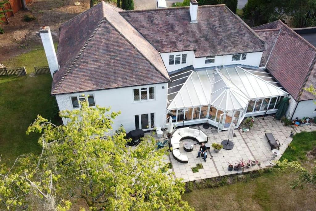 Luxury Ascot-Art Cottage, Royal Racecourse, Wentworth Golf