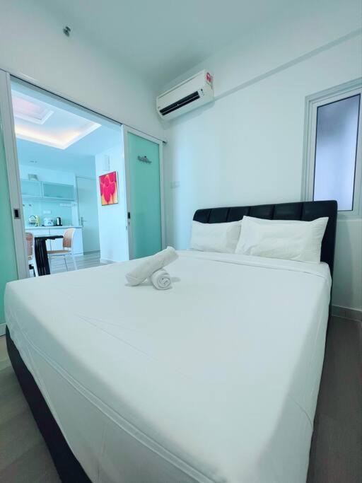 Maritime Suite Duplex 3Bedroom at George Town by Uptrend Home Management photo 3