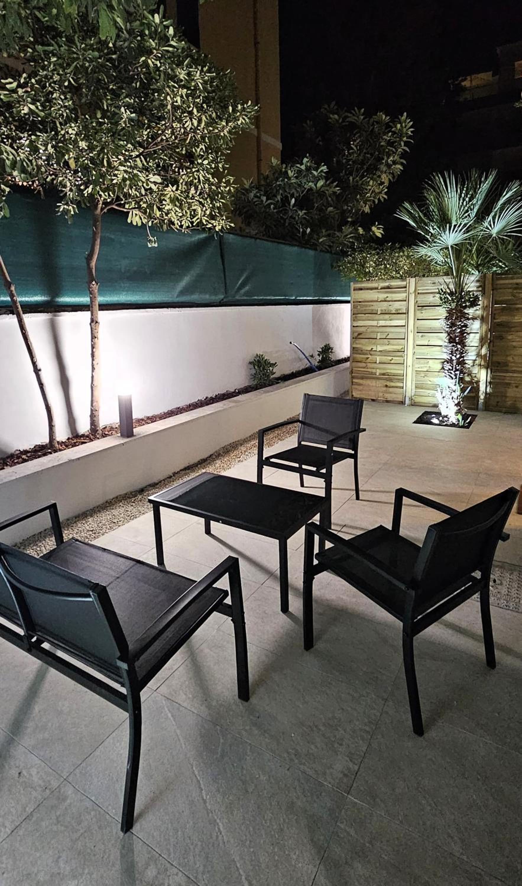 Lux Beach Apartment BLACK photo 2