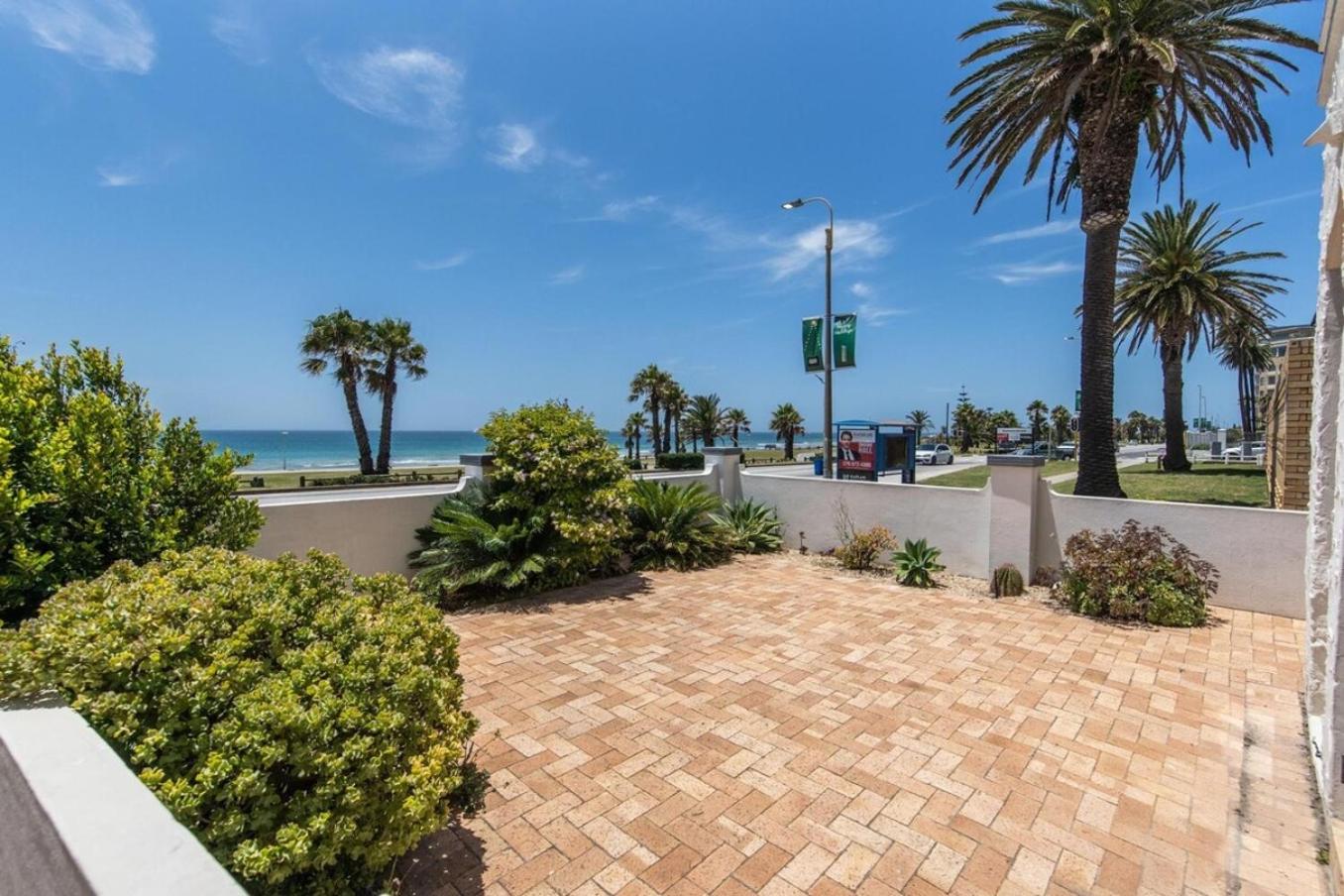 Villas Marina on the beach