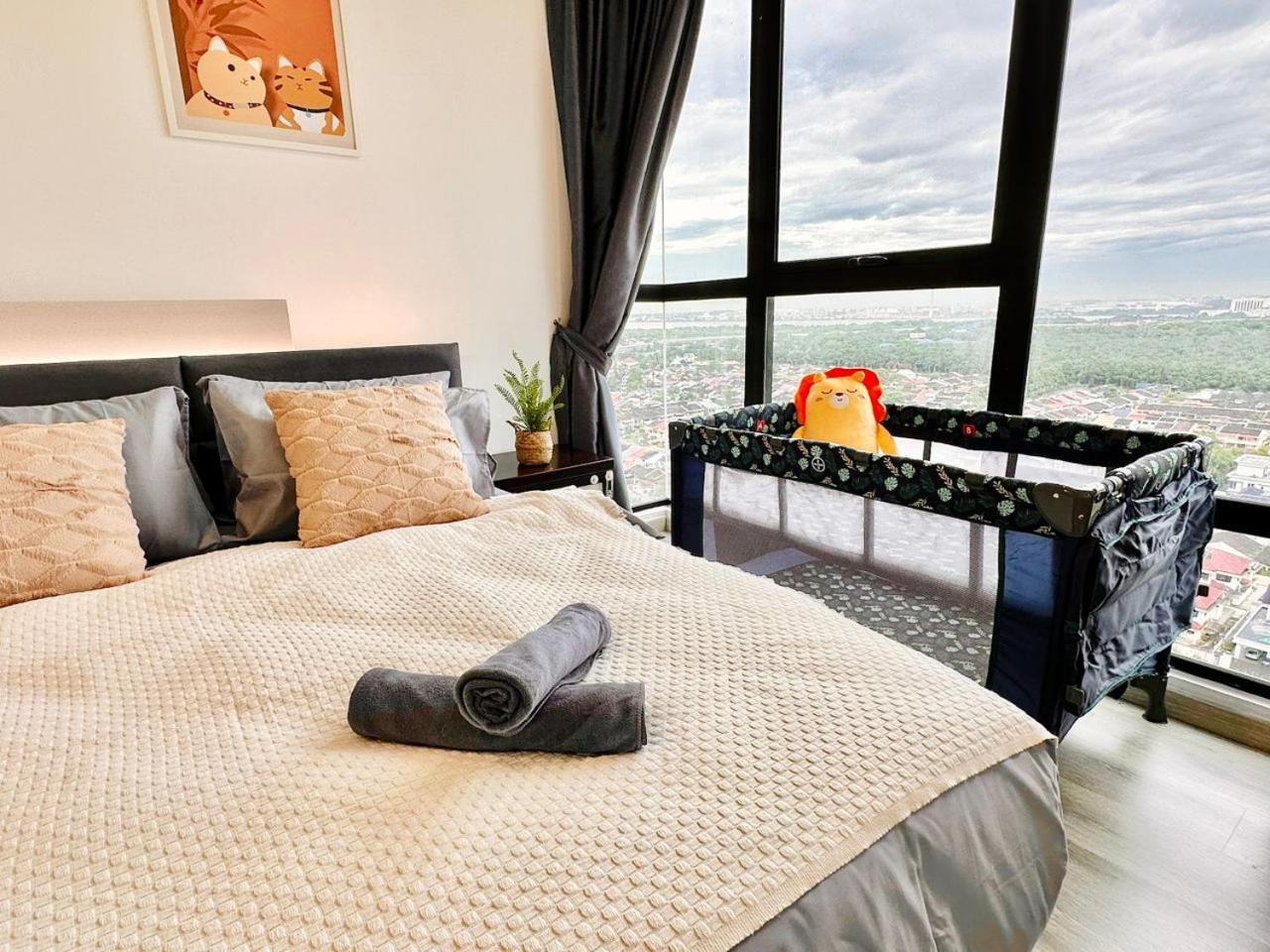 Mosaic Residence Mid Valley South Key BY R9 Homestay