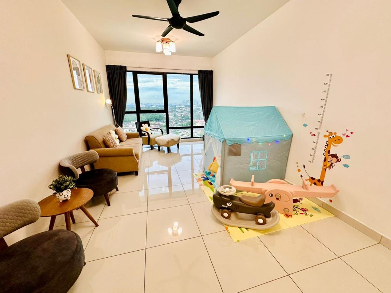 Mosaic Residence Mid Valley South Key BY R9 Homestay