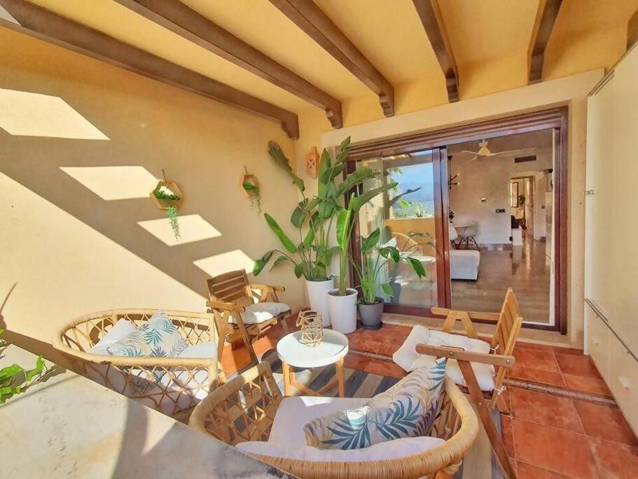 Apartamento en Resort de lujo Isla del Fraile PISCINAS Y JARDINES exuberantes