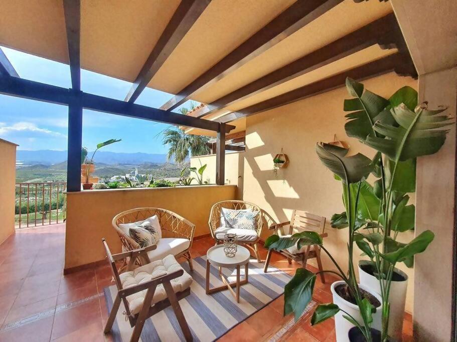 Apartamento en Resort de lujo Isla del Fraile PISCINAS Y JARDINES exuberantes