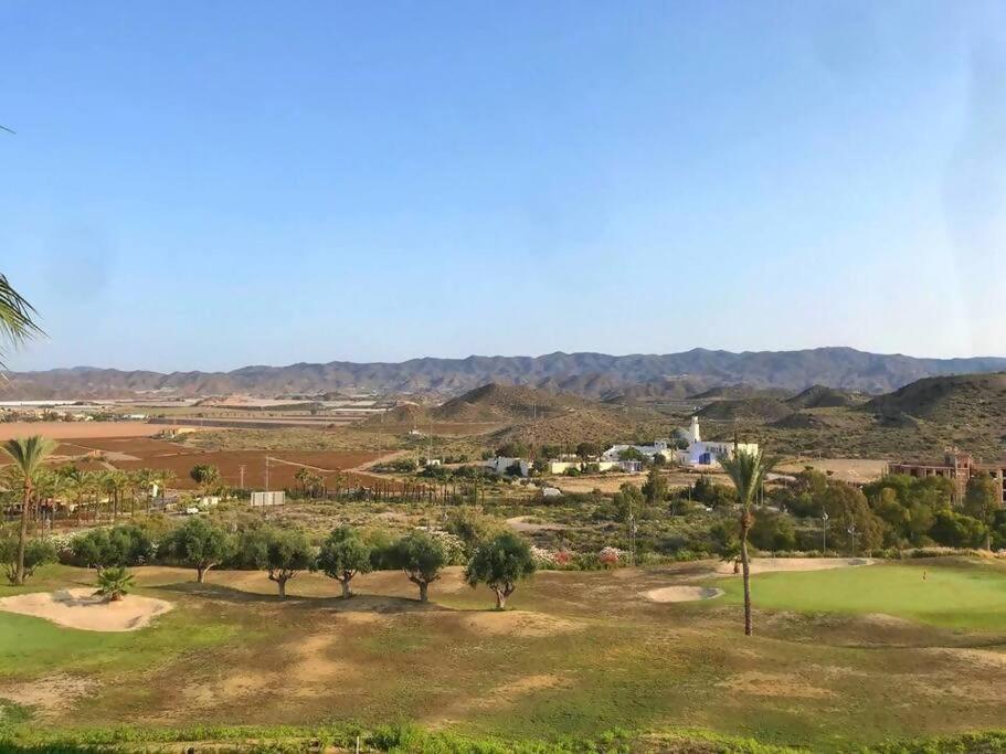 Apartamento en Resort de lujo Isla del Fraile PISCINAS Y JARDINES exuberantes