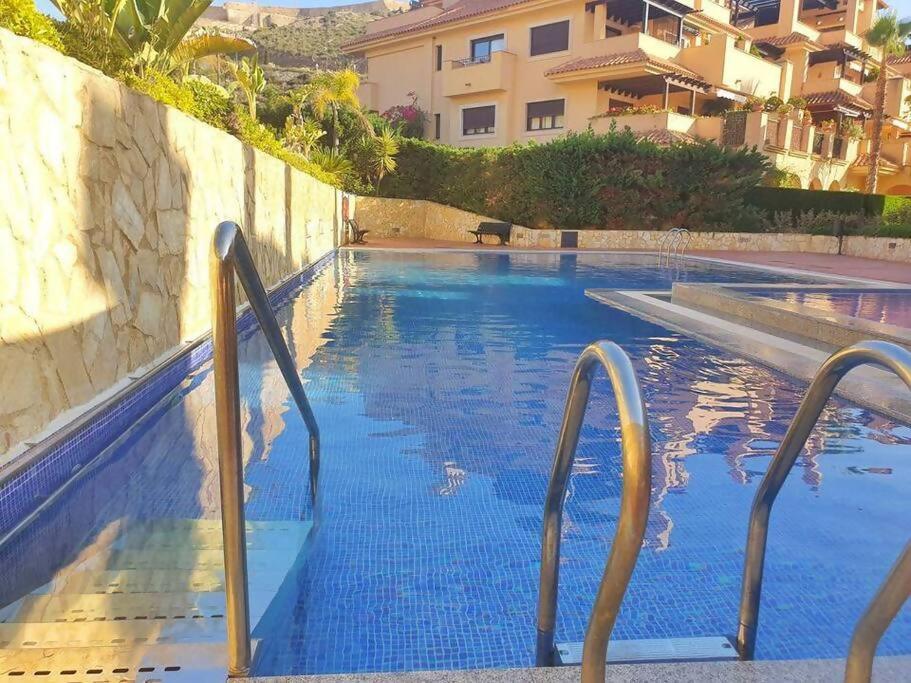 Apartamento en Resort de lujo Isla del Fraile PISCINAS Y JARDINES exuberantes