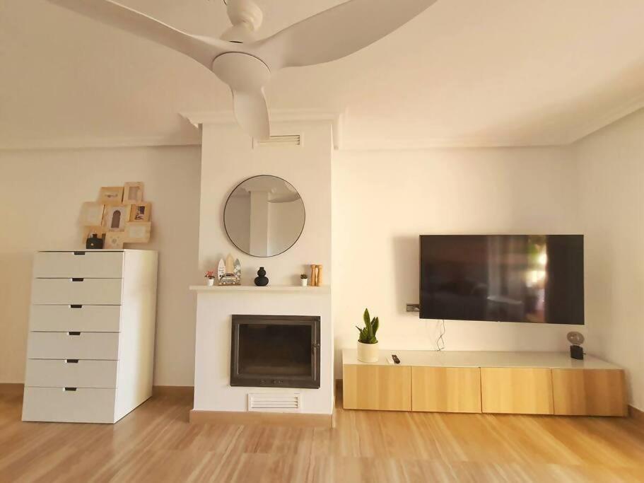 Apartamento en Resort de lujo Isla del Fraile PISCINAS Y JARDINES exuberantes