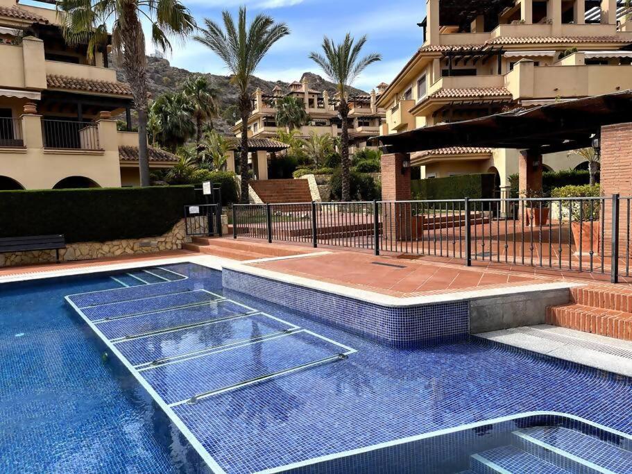 Apartamento en Resort de lujo Isla del Fraile PISCINAS Y JARDINES exuberantes