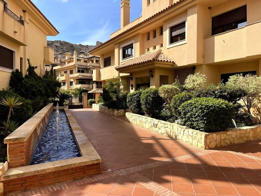Apartamento en Resort de lujo Isla del Fraile PISCINAS Y JARDINES exuberantes